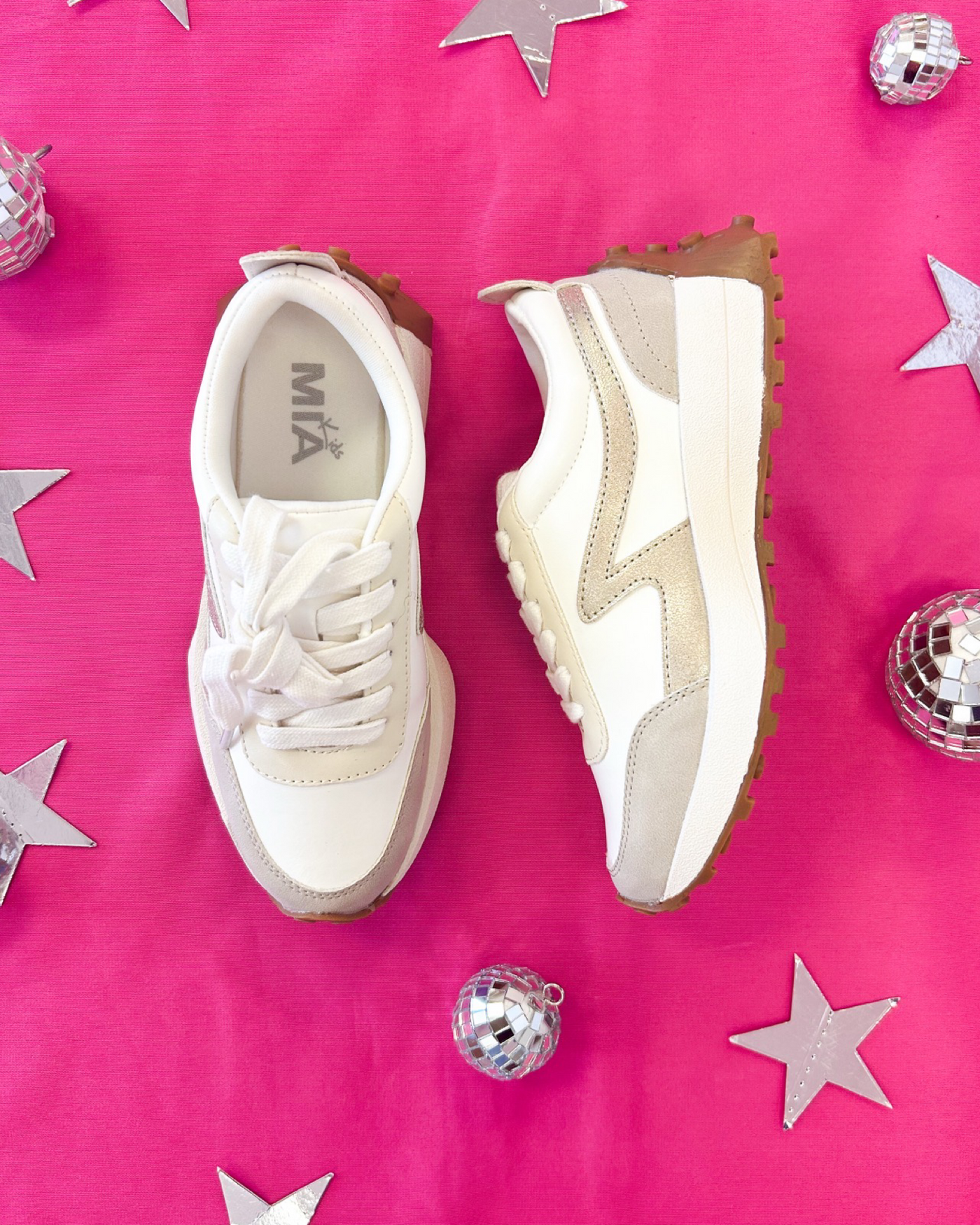 Mia Samyra Sneaker
