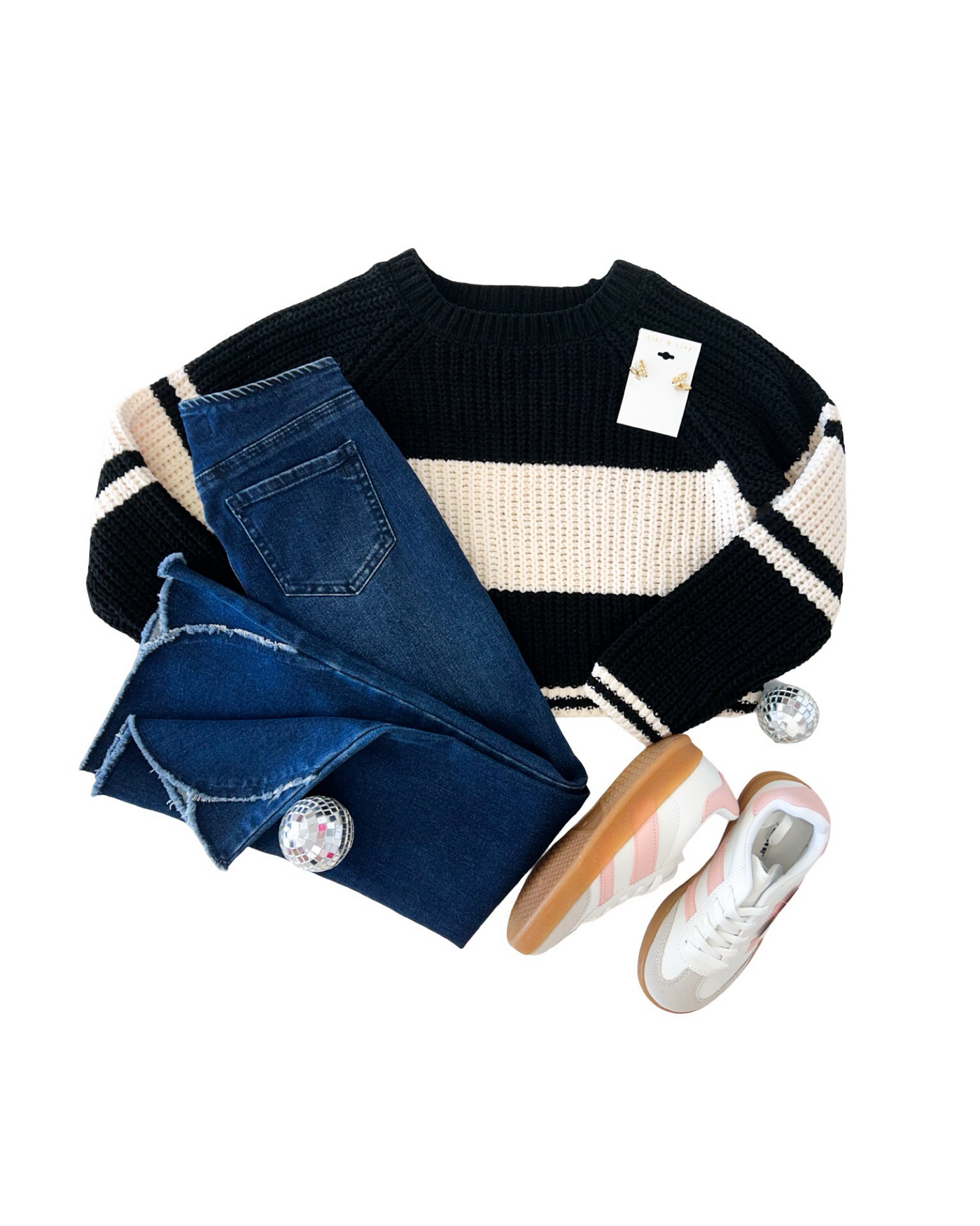 Black and Cream Stripped Slight Crop Knit Sweater